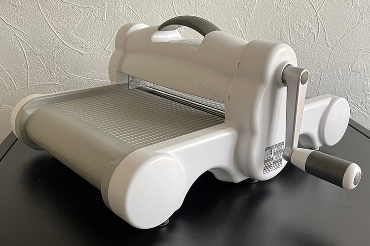 Stans- en embossingmachine.